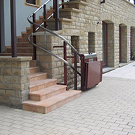 Plattformlift in schlankem Design Plattformlift in schlankem Design